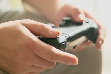 ニート時代「朝から晩までゲーム三昧。ニート・ひきこもりとして人生の底辺を味わう」